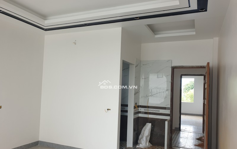 BÁN NHÀ 5.3 TỶ 4 TẦNG 62M2 CÓ GARA Ô TÔ VỊ TRÍ ĐẸP ĐÔ THỊ THỐNG NHẤT