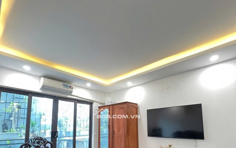 Hàng Xóm Khu Đô Thị Định Công ! Nhỉnh 9 Tỷ - Oto - Kinh Doanh - 2 Thoáng - 38m*6T.