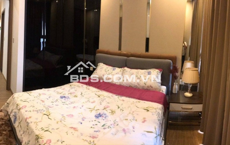 Bán căn hộ Vinhomes Skylake dt 148.8m2, 3N-4N, 2VS full sẵn nội thất xịn sò, hiện đại 19,3 tỷ -> 19,5 tỷ. LH xem mua nhà 0344529391