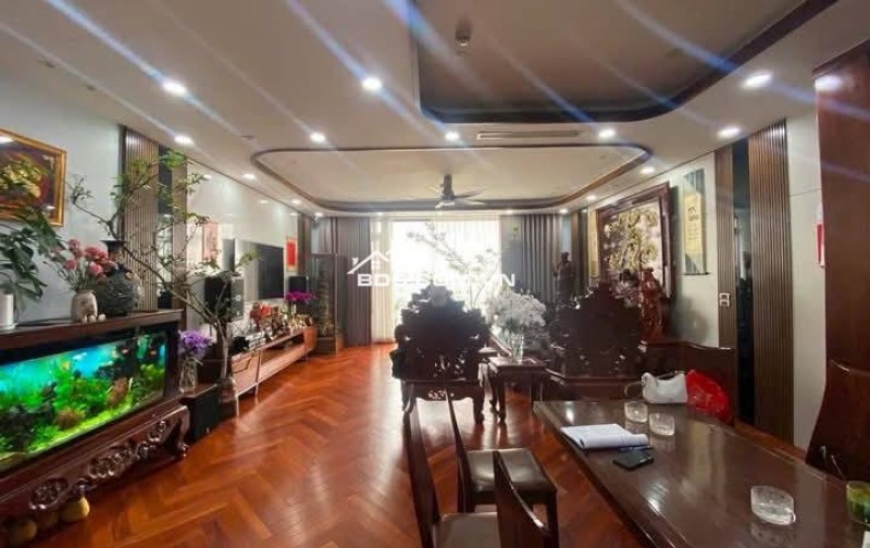 Nhà Đẹp Mặt Phố Kinh Doanh Trung Phụng, Đống Đa 98m, 9 tầng, mt 6.3m, giá 85 tỷ.