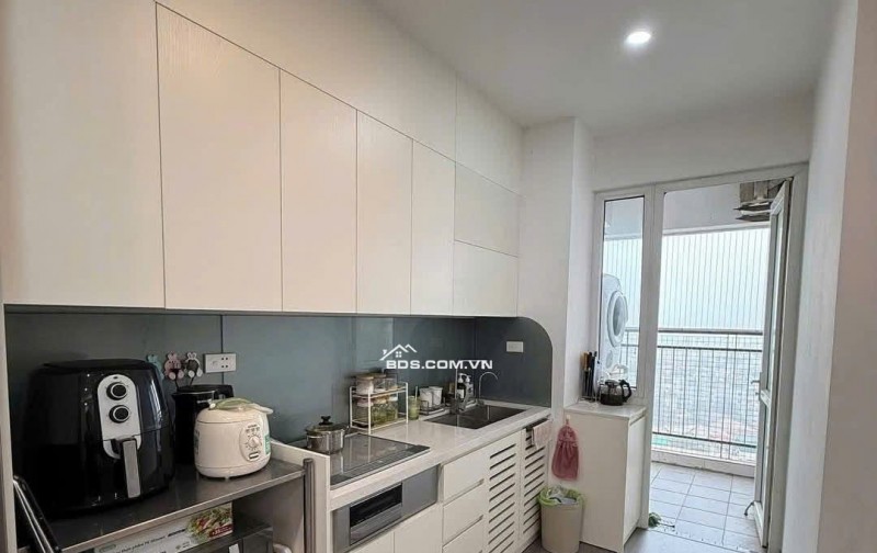 Chung cư Satra Eximland,Phan Đăng Lưu,Phú Nhuận:130m2,3p ngủ,2wc,NT, 23tr/th.