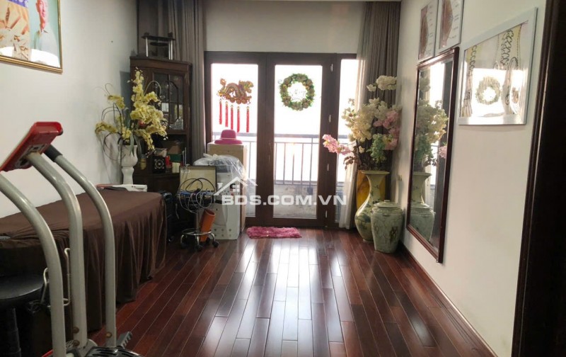 Bán căn hộ 116m², 3PN, Lương Yên, Hai Bà Trưng, 8.8 tỷ