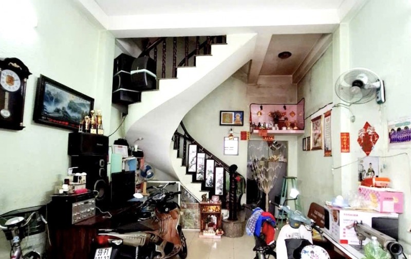 Bán nhà quận bình tân - 4 tầng hẻm xe hơi sát mặt tiền - Nhà còn mới ở ngay 5,1 tỷ
