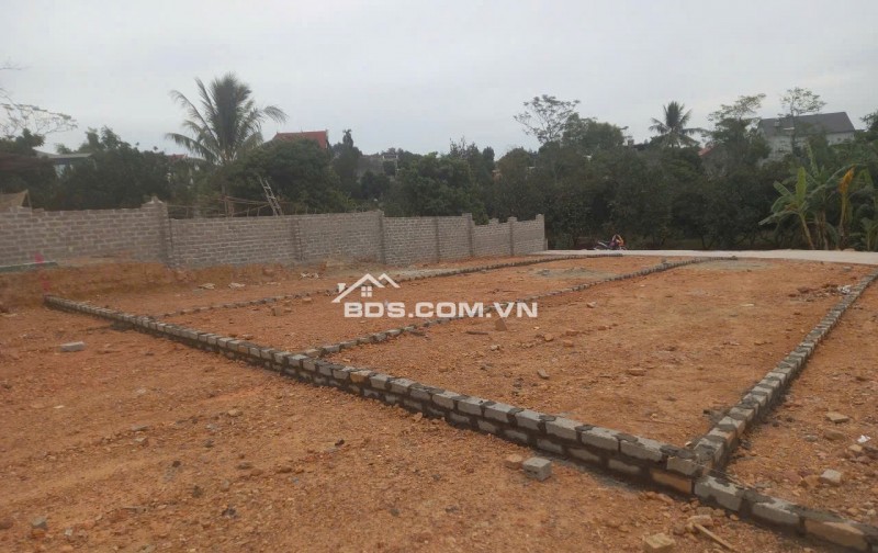 Bán lô đất cách KCN Nghĩa Hưng 300m, giá 900 triệu/lô