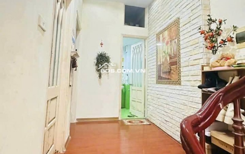 Nhà Đẹp Gần Đường Ô Tô Thái Thịnh, Đống Đa 39/46m, 4 tầng, mt 5.8m, giá 13.2 tỷ