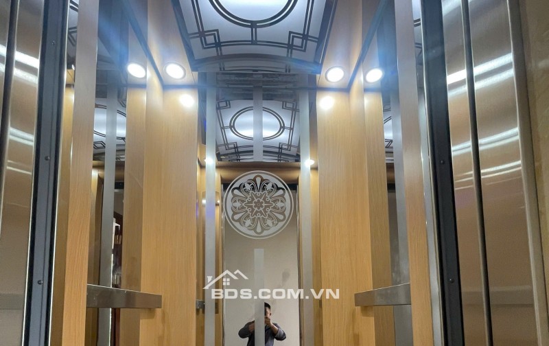 Bán nhà gần TT Văn điển,Thanh Trì, lô góc 65m2*6 tầng ga ra ô tô,thang máy,11 tỉ.