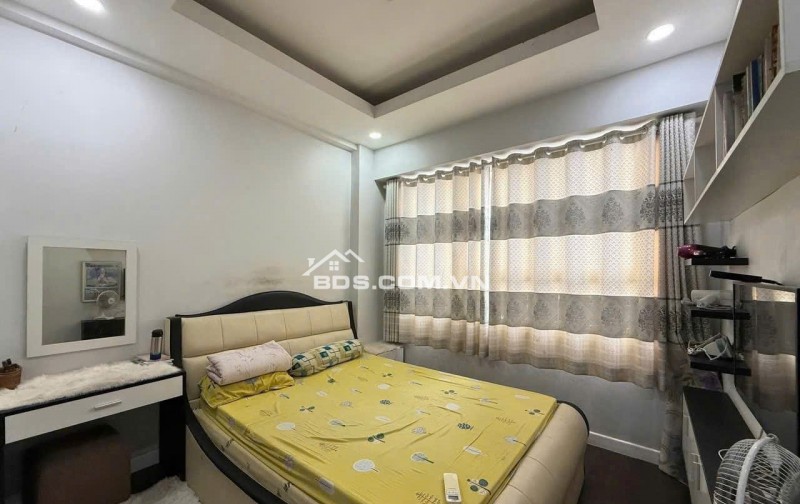 Chung cư Sky center Phổ Quang,Tân Bình: 87m2, 2p ngủ, 2wc, NTCC, 19tr.