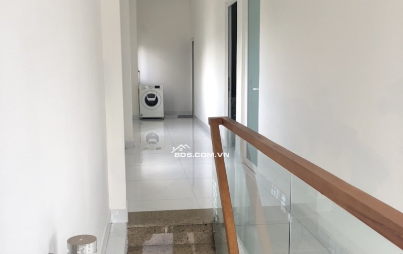 Bán Nhà phường Phú Mỹ mới Xây, Đường Rộng 6m, Giá Hấp Dẫn!