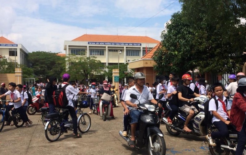 BÁN GẤP 6 LÔ (30X40)=1200M ĐẤT T.CƯ LIỀN KỀ, SỔ RIÊNG GẦN QL 13 SÁT CHỢ. GIÁ 290TR/SỔ