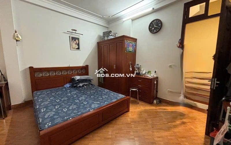 Bán nhà Chiến Thắng - Văn Quán, phân lô ô tô tránh - 5 tầng, 50m, 12,6 tỷ - Ở, kinh doanh