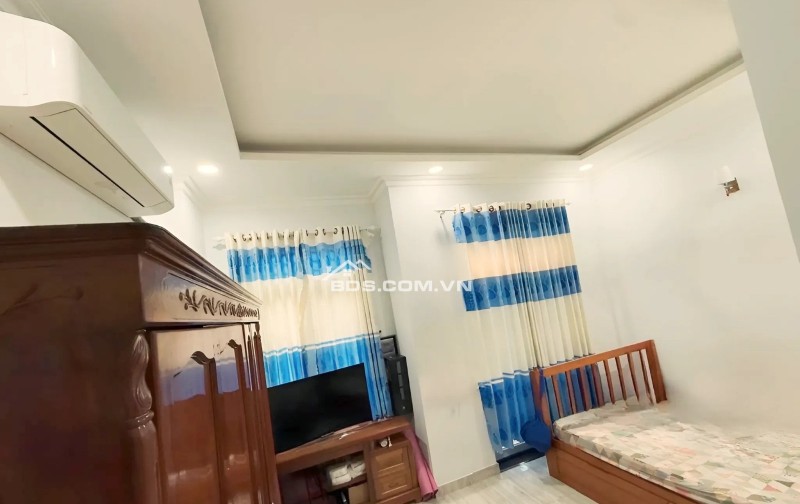 ✨BÁN NHÀ ĐẸP GẦN PHÚ MỸ HƯNG - NỘI THẤT GỖ QUÝ - 65M2 - NGANG 5M - 4 TẦNG - 5PN - CHỈ 11.5 TỶ - LÝ PHỤC MAN, Q7