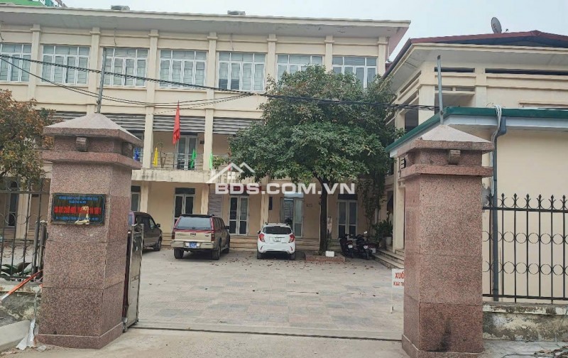BÁN NHÀ Lê Trọng Tấn 81m2  3 tầng  4.6 m  25 tỷ Hà Đông Hà Nội