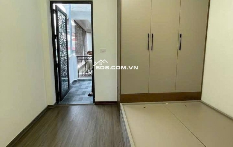 Nhà Đẹp Gần Đường Ô TÔ Tam Trinh 27m, 5 tầng, mt 3.2m, giá 5.95 tỷ