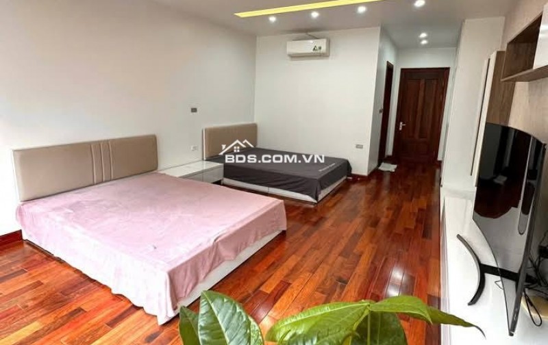 Nhà Đẹp Kinh Doanh, Đường Hoàng Mai 51/55m, 6  tầng, mt 4.3m, giá 18.6 tỷ