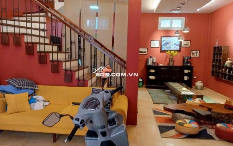 Nhà Đẹp Ở Luôn Thái Thịnh, Đống Đa 60m, 4 tầng, mt 7m, giá 11.5 tỷ.