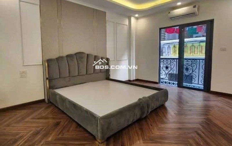 Nhà Đẹp, Thang Máy Võ Thị Sáu, Hai Bà Trưng 40m, 7 tầng, mt 4m, giá 17.8 tỷ