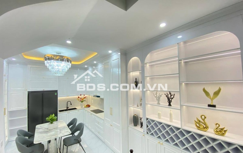 Nhà Đẹp Lô Góc, Gần Đường Ô TÔ, Đường Láng, Đống Đa 53m, 4 tầng, mt 4.1m, giá 14.2 tỷ.