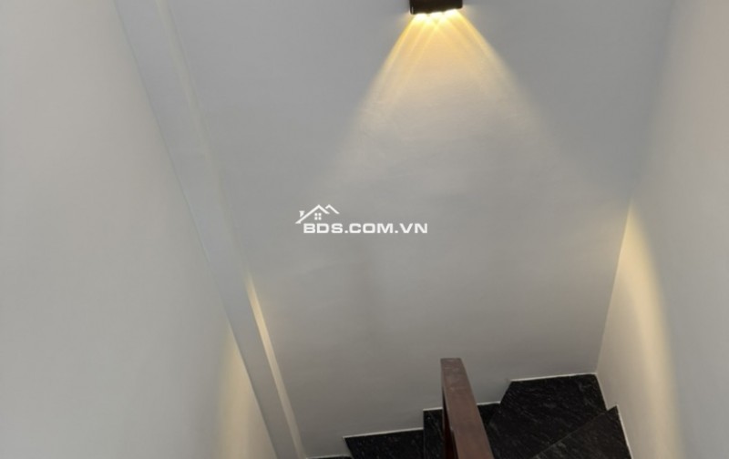  SIÊU PHẨM LONG BIÊN - PHỐ NGỌC TRÌ - 6 TẦNG THANG MÁY - Ô TÔ VÀO NHÀ - FULL NỘI THẤT ĐẲNG CẤP 
