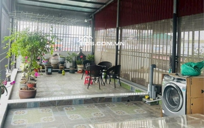 CẦN BÁN NHÀ BỒ ĐỀ LONG BIÊN 19.9 TỈ