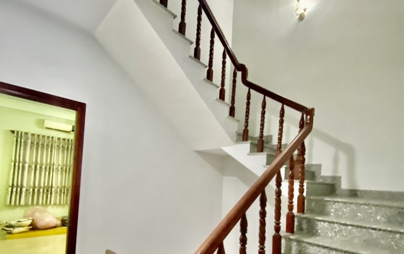 Bán nhà mặt phố quận bình tân - 4 tầng BTCT - Khu nhà cao tầng 8,3 tỷ