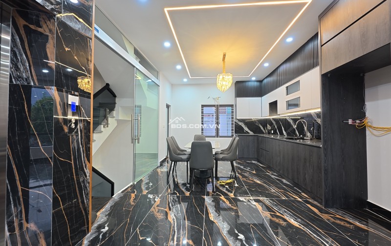 Siêu phẩm - 1 Căn duy nhất view công viên 6 tầng giá chỉ 6,9 tỷ tại quận Hải an -Hải Phòng