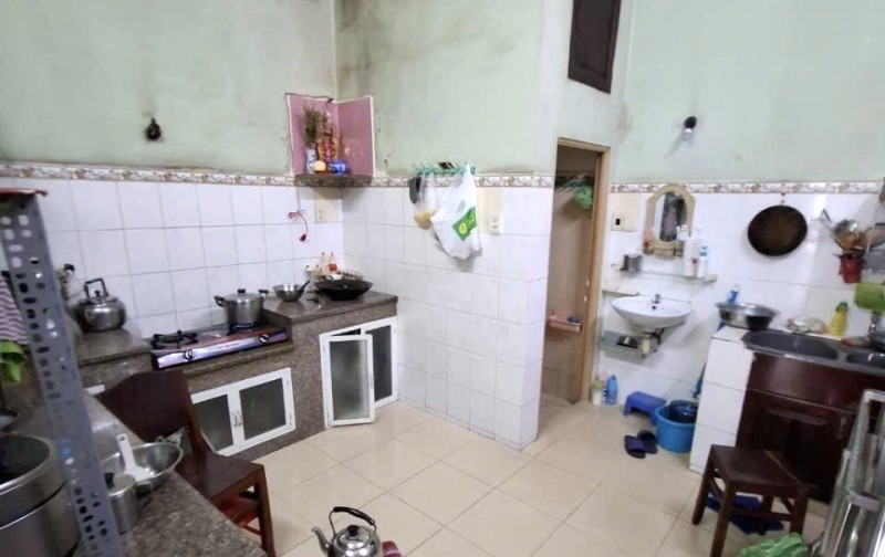 Bán nhà quận bình tân - 4 tầng hẻm xe hơi sát mặt tiền - Nhà còn mới ở ngay 5,1 tỷ