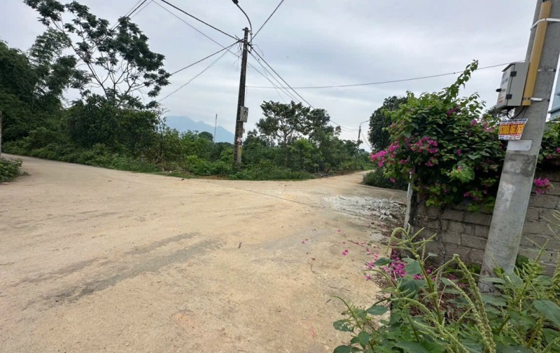 BÁN LÔ ĐẤT ĐẸP TẠI KIM SƠN SƠN TÂY Diện tích: 355m mặt tiền rộng 19m, cực đẹp, giá 3,727 tỷ