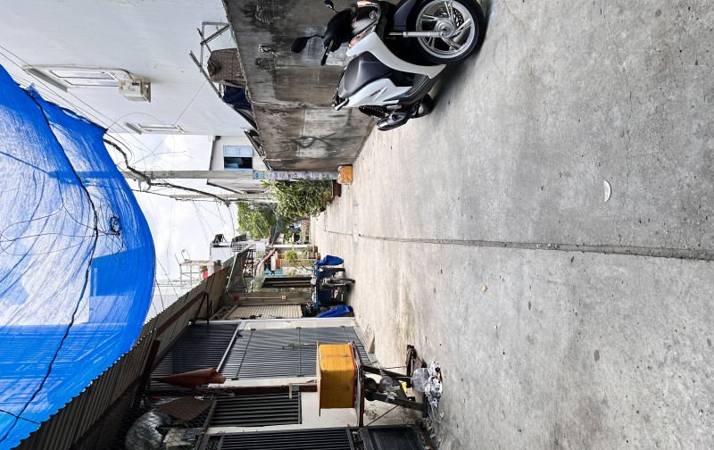 NHÀ CĂN GÓC 2 MẶT TIỀN HẺM XE HƠI, DIỆN TÍCH ĐẸP, SÁT AEON TÂN PHÚ