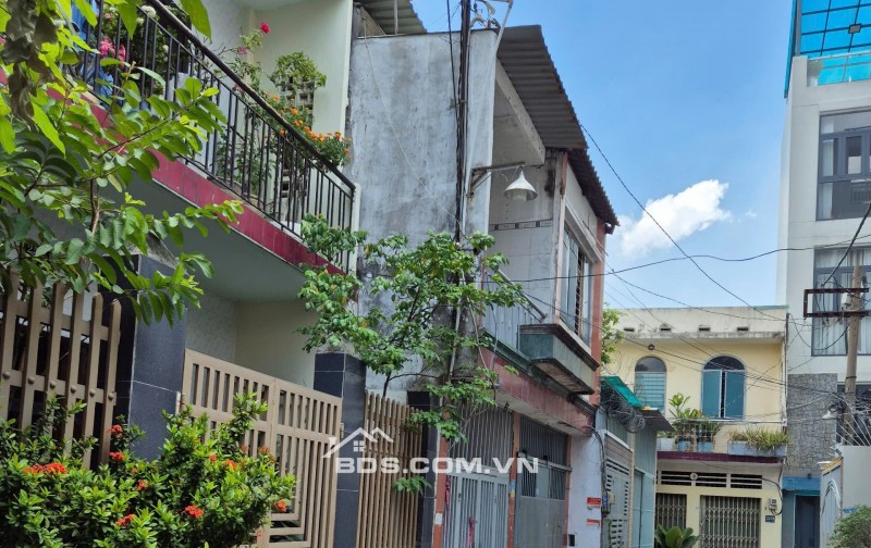 Bán nhà đường Đất Thánh, phường 6, Tân Bình, 5.15x11m, 2 tầng, 6.5 tỷ TL