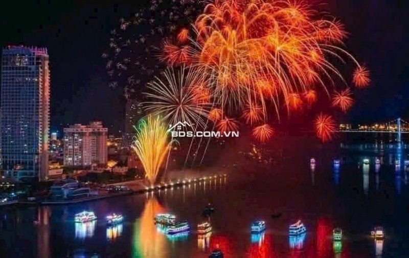 Mua ngay toà khách sạn gần sát sông Hàn và cầu Rồng tại Đà Nẵng