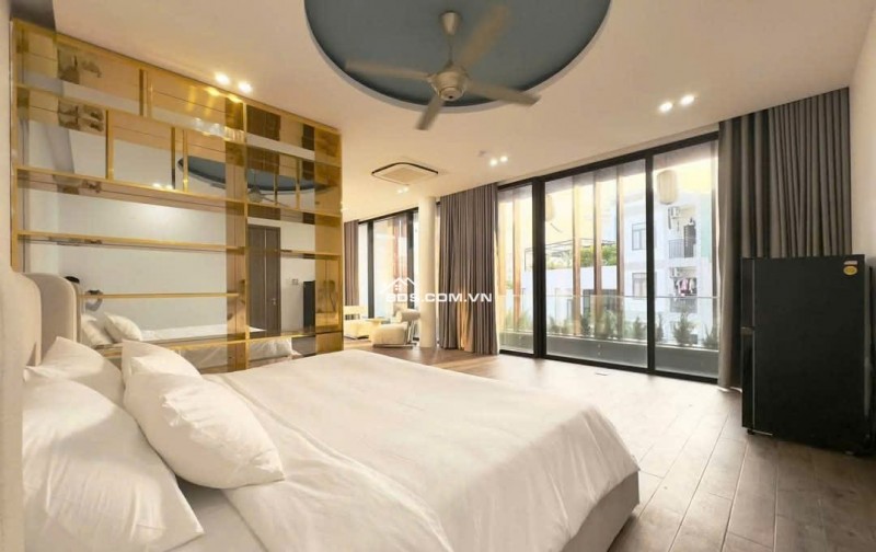 Siêu phẩm biệt thự 2 mặt tiền gần sân bay quốc tế, Q.Hải Châu, TP. Đà Nẵng