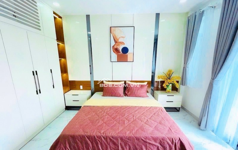 Bán nhà mặt phố mới đẹp đường Nguyễn Triệu Luật, Q. Bình Tân, vừa ở vừa kinh doanh
