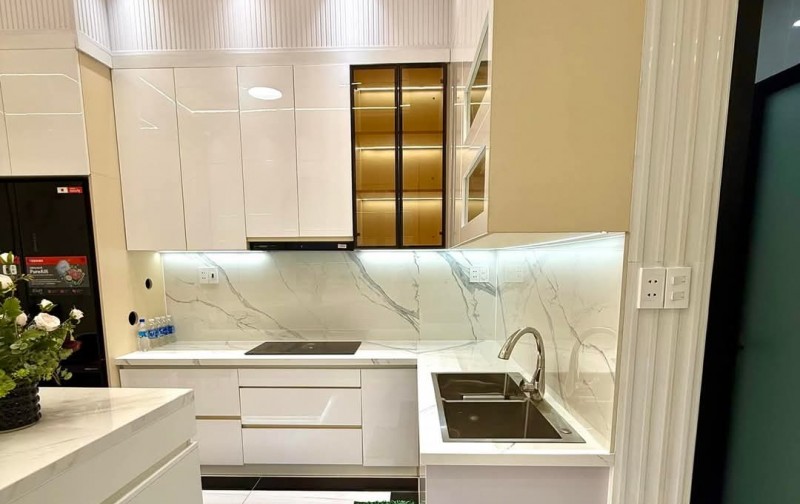 BÁN NHÀ ĐƯỜNG PHẠM ĐĂNG GIẢNG HẺM XE HỚI 6M - 4.2m*14m - 4 TẦNG  FULL NỘI THẤT