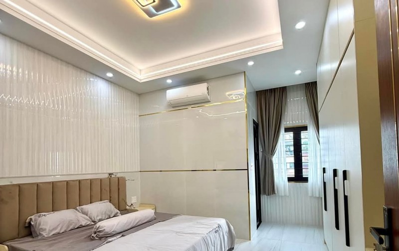 BÁN NHÀ ĐƯỜNG PHẠM ĐĂNG GIẢNG HẺM XE HỚI 6M - 4.2m*14m - 4 TẦNG  FULL NỘI THẤT