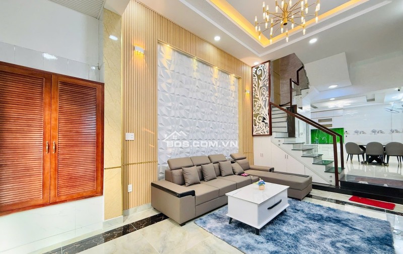 Hẻm xe hơi 50m² Phường 11 Gò Vấp — Nhà 4 tầng siêu đẹp, full nội thất