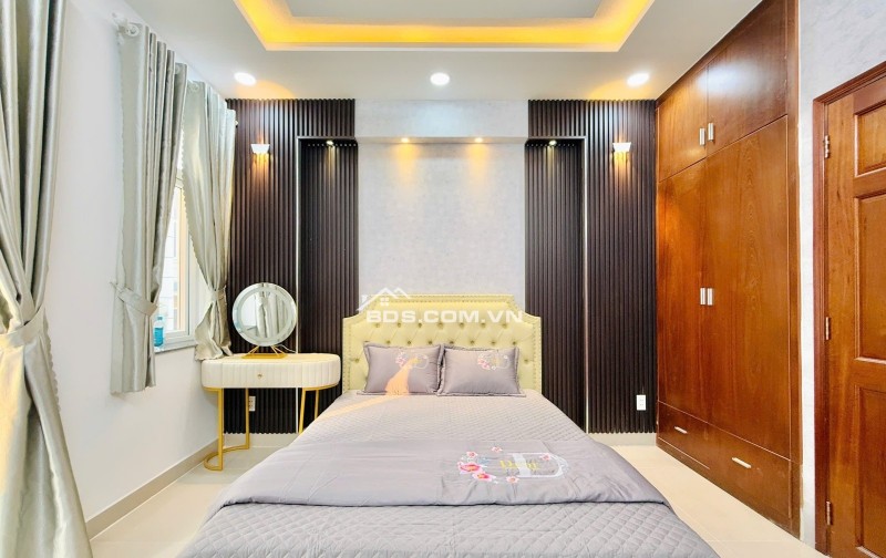 Hẻm xe hơi 50m² Phường 11 Gò Vấp — Nhà 4 tầng siêu đẹp, full nội thất