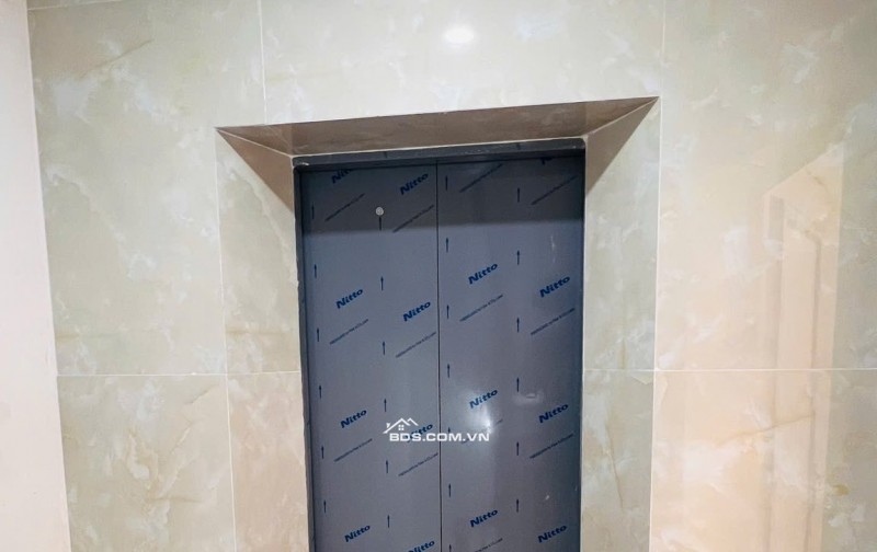 Bán Nhà Trương Định, Hoàng Mai , Mới kooong , thang máy 5T 42m2 3,6m Mặt tiền,giá 8,9 Tỷ