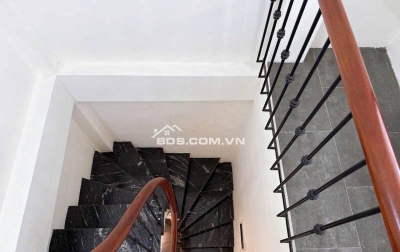 Bán Nhà Trương Định Hoàng Mai , 37m2 5T 4m mặt tiền giá 6,35 tỷ