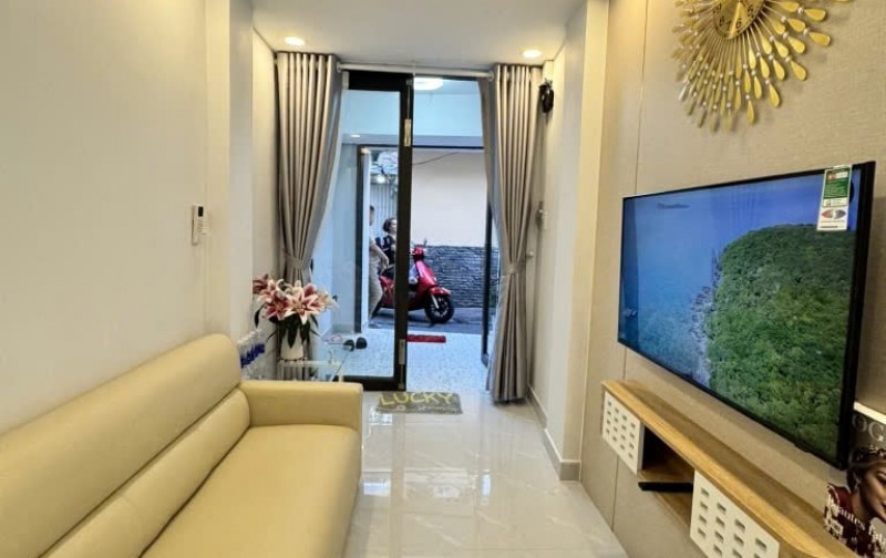 Bán nhà Pn p1 phan đình phùng, hẻm xe hơi, 25 m2 1 trệt 1 lầu, sổ tại nhà giá 4,95 tỉ