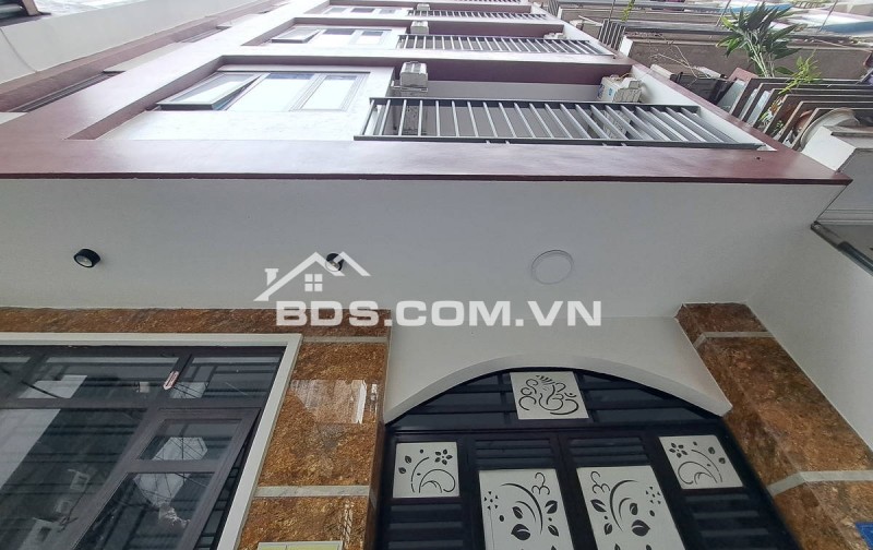 BÁN CCMN ĐỘI CẤN, BA ĐÌNH. 101M2 7 TẦNG MT 7M GIÁ 23 TỶ-  DÒNG TIỀN 130TR/THÁNG - 2 THOÁNG - ĐẦY ĐỦ PCCC - GPXD