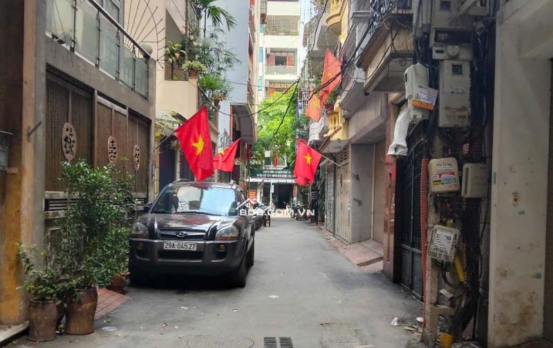 AI Bán nhà 360m2, 5 tầng, 6PN, 5WC, Khương Mai, Thanh Xuân, 22 tỷ, sổ đỏ