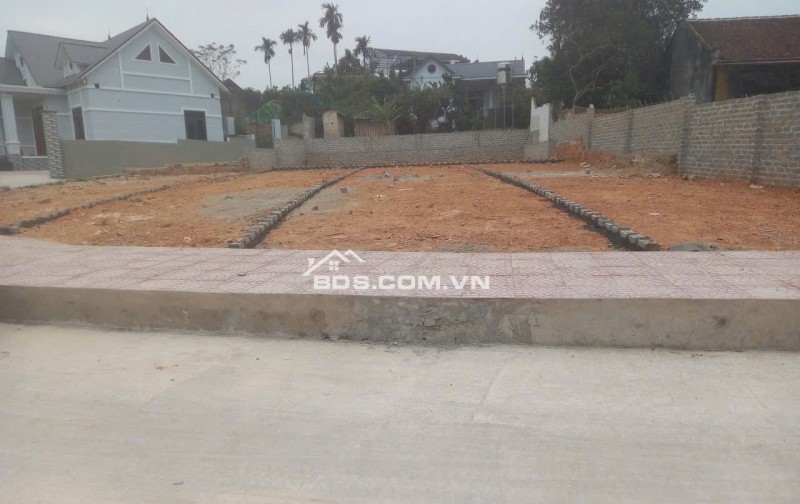 Bán lô đất cách KCN Nghĩa Hưng 300m, giá 900 triệu/lô