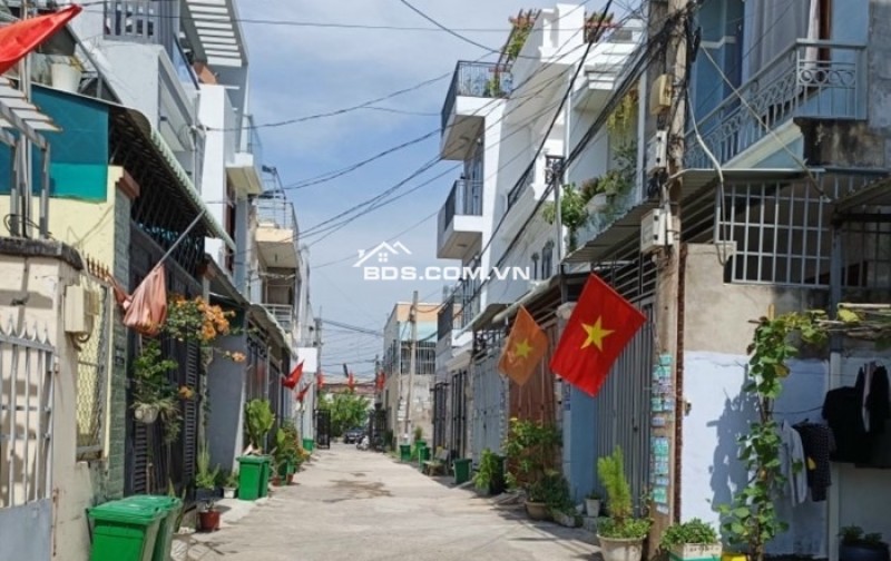 NHÀ 2 TẦNG LÒ LU Q9 – HXH 5M – GẦN VINHOMES GRAND PARK, KHU CNC