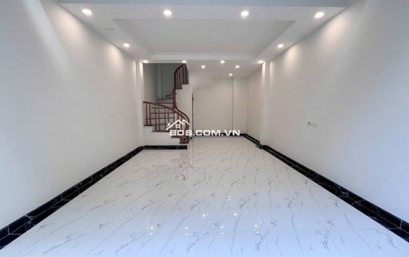 CƠ HỘI VÀNG SỞ HỮU NHÀ 5 TẦNG MỚI TINH, THIẾT KẾ HIỆN ĐẠI TẠI PHÚC LỢI, LONG BIÊN! 