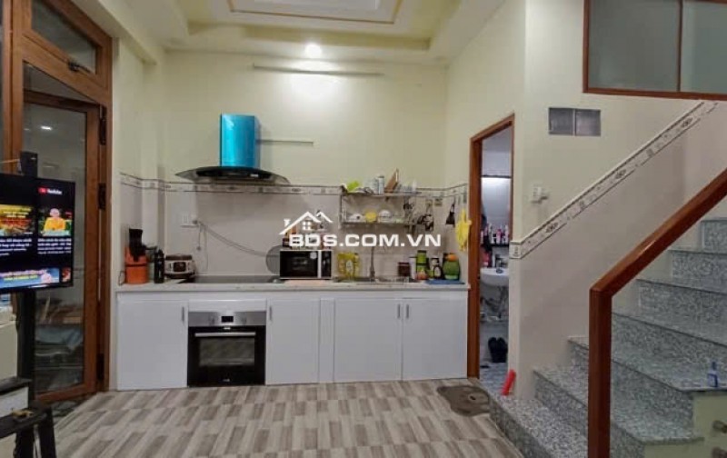 Cần Tiền Bán Gấp Nhà Hẻm 1/ Tùng Thiện Vương P 13 Quận 8 giá chỉ 5.1 Tỷ