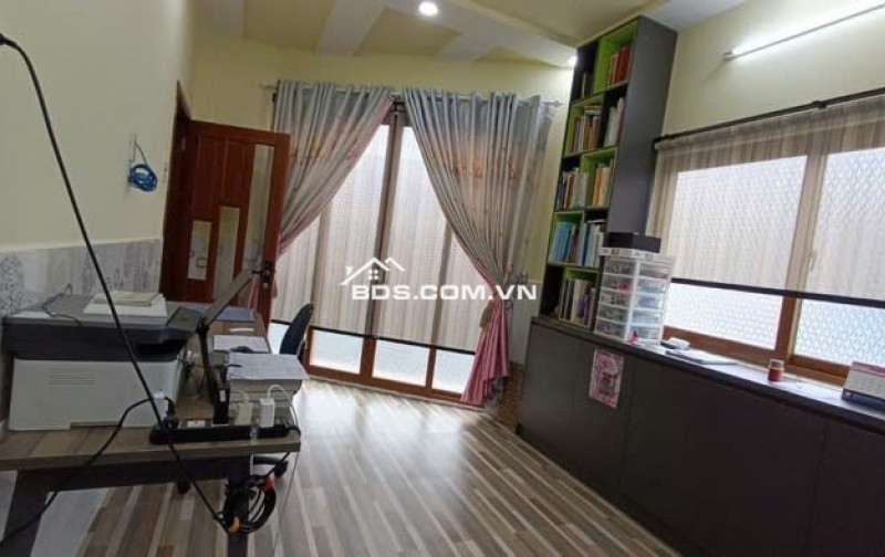 Cần Tiền Bán Gấp Nhà Hẻm 1/ Tùng Thiện Vương P 13 Quận 8 giá chỉ 5.1 Tỷ