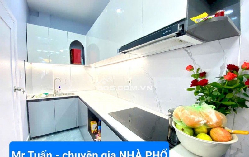 NHÀ KHU TRUNG TÂM QUẬN Tân Bình - GẦN SÂN BAY TÂN SƠN NHẤT - VÒNG XOAY LĂNG CHA CẢ - GIAO THƯƠNG THUẬN TIỆN Q.3, Q.Phú Nhuận, Q, GÒ VẤP - CÁCH MT