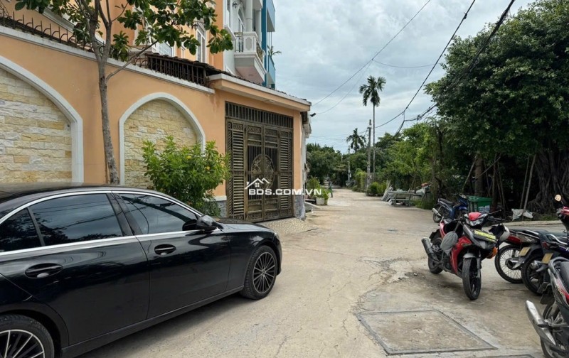 CHỦ NGỘP BANK CẦN RA GẤP ĐẤT TX40 - KHU PHÂN LÔ - 70M2 - NGANG 4M - SỔ VUÔNG A4 - CHỈ 2.95 TỶ (BỚT LỘC)