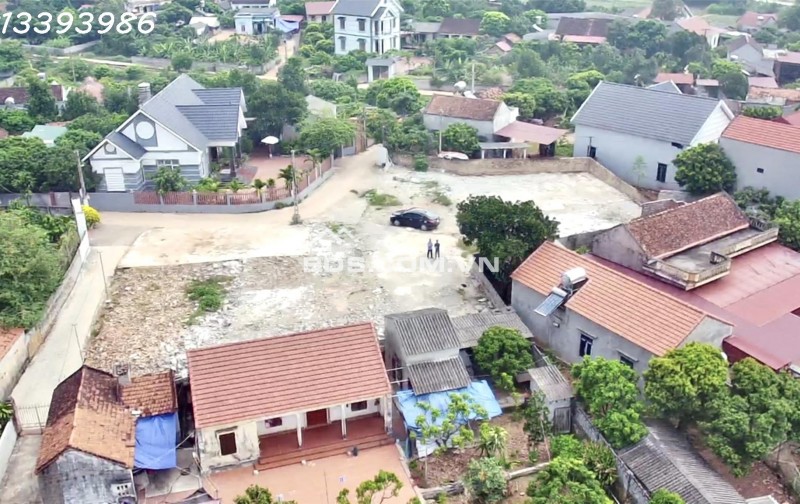 *********** Lô đất 2 mặt tiền siêu đẹp tại Thị Trấn Phương Sơn Lục Nam Bg ********