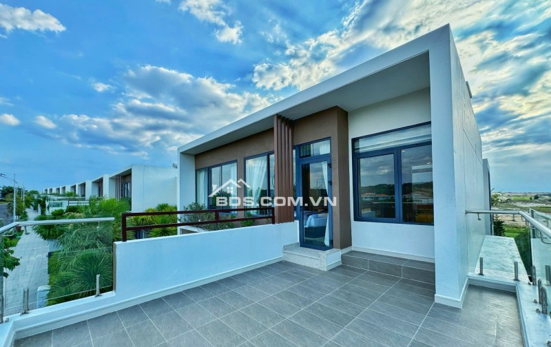 BÁN BIỆT THỰ GOLF VIEW BIỂN DỰ ÁN CARA WORLD CAM RANH - DT: 458m2 + 16m2 SÂN VƯỜN GIÁ 29TY